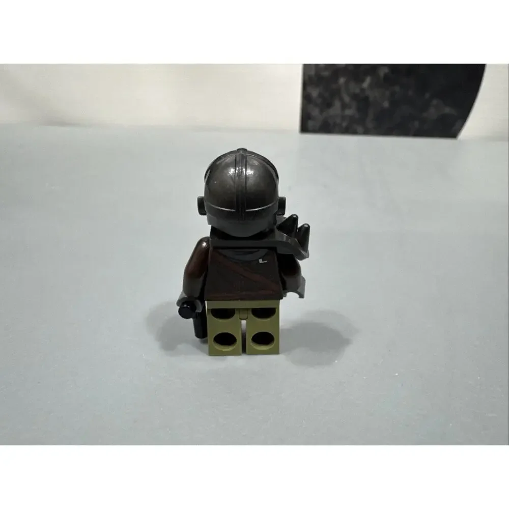 Klatooinian Raider sw1060 with Helmet Star Wars Lego Minifigure